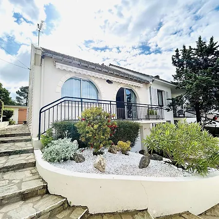 Maisonnette T2 Avec Jardin - Proche Pornichet - Lb300-008 *